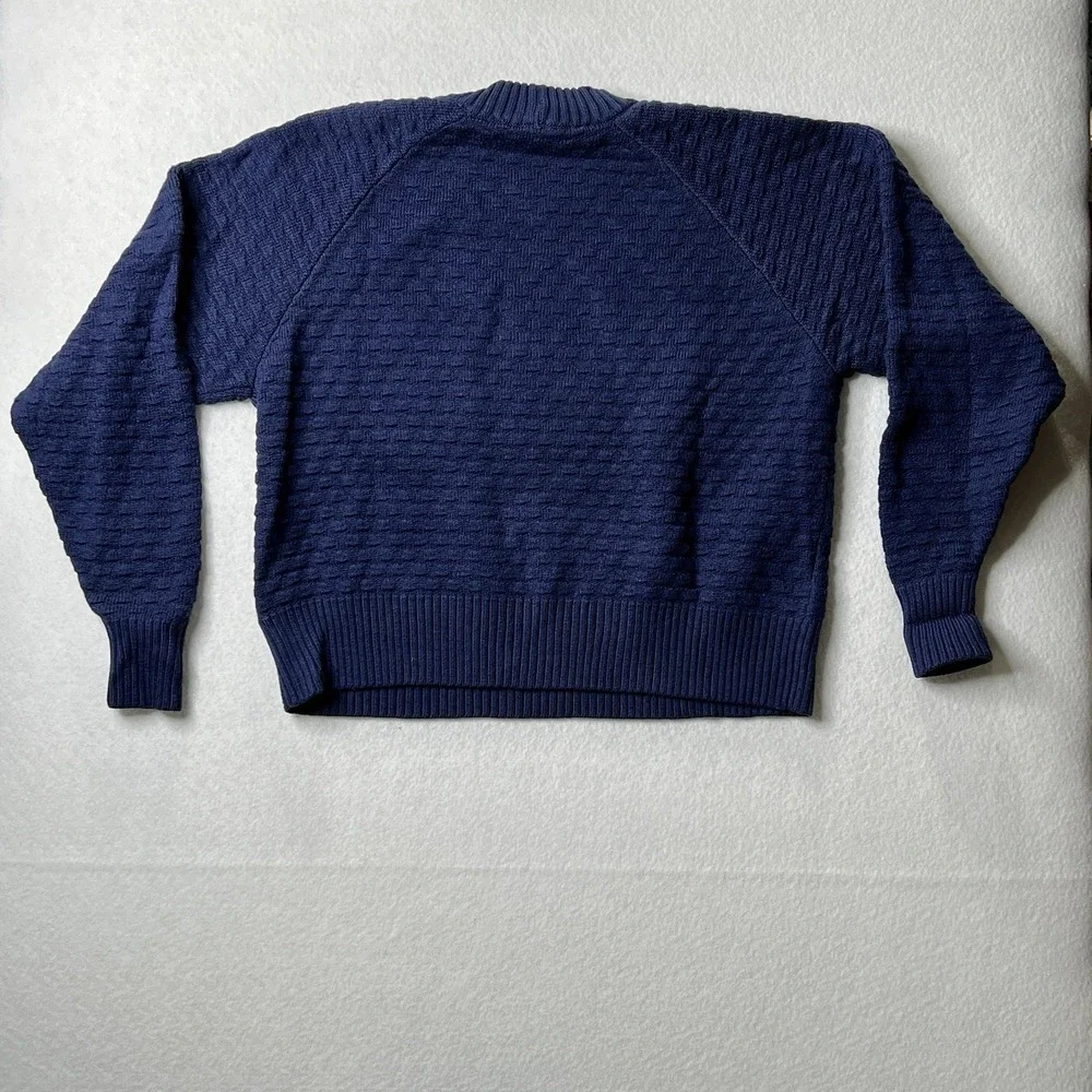 Lululemon Men's Textured Knit Raglan Crew‎ Sweater Navy Classic Minimalist